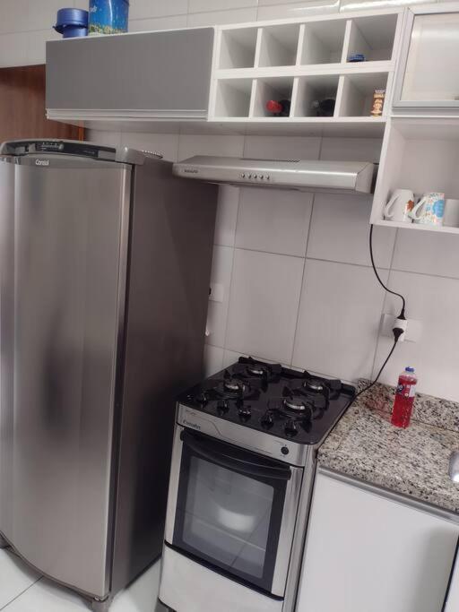 100 M Da Praia Elevador Garagem E Portao Automatico Lägenhet Mongaguá Exteriör bild